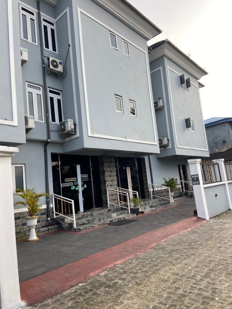 Lamiel Hotel, Ekpan, Warri