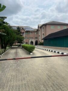 Osubi airport hotel