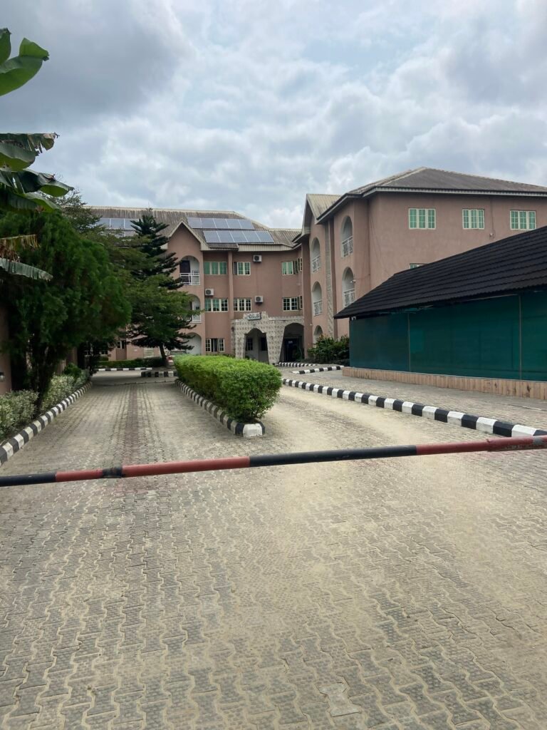 Osubi Airport Hotel, Osubi, Warri