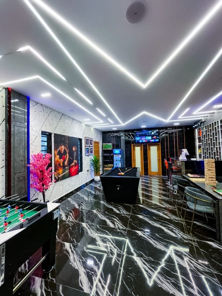 J-DAMS APARTMENT