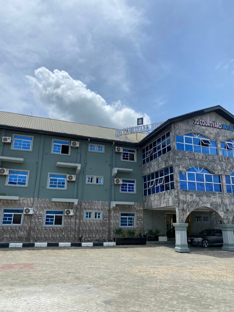 JD COURTYARD HOTEL & SUITES
